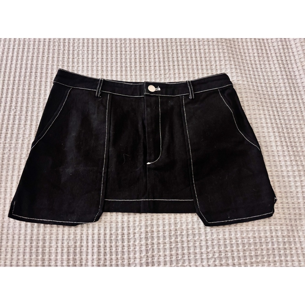 By Dyln. Cooper Micro Skirt - Picture 3 of 4